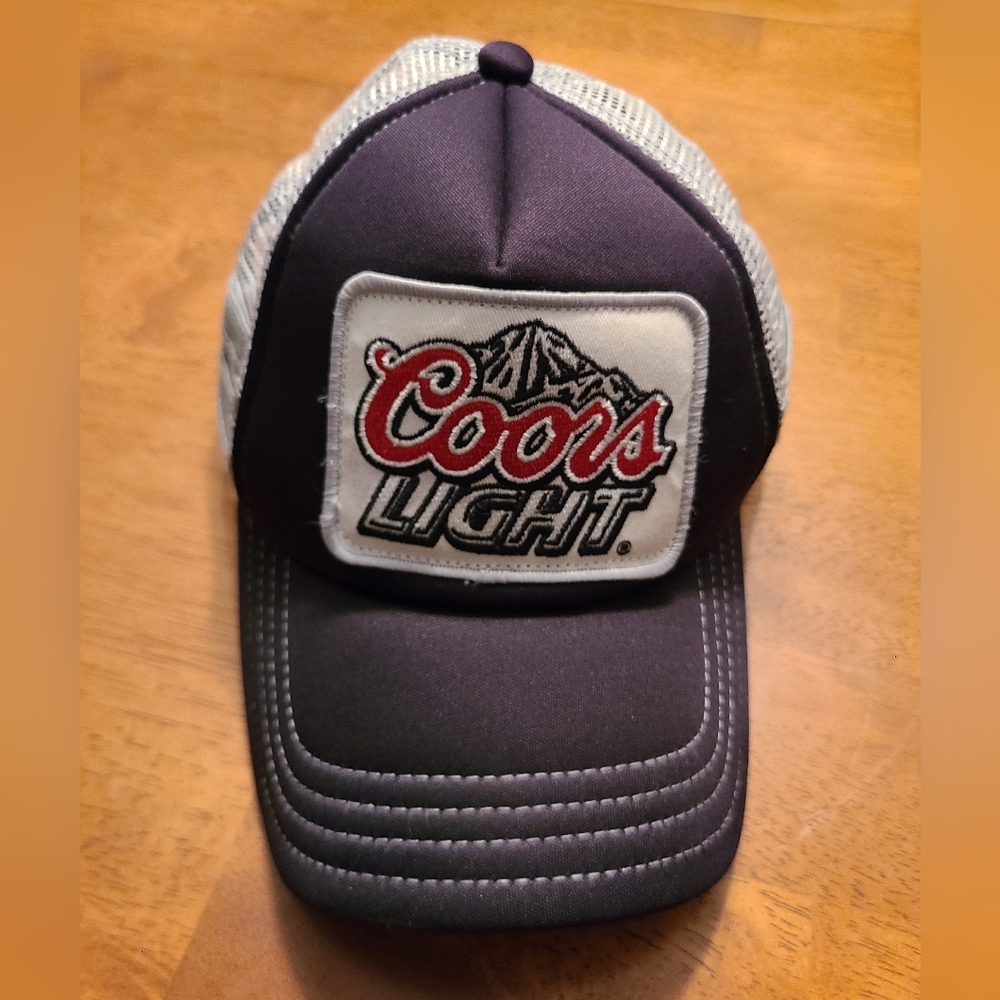 Vintage colors light hat.adjustable.black.